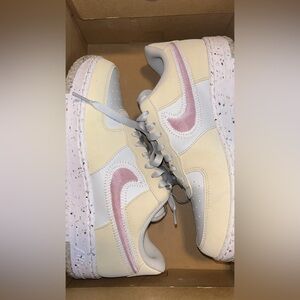 Women’s Nike Air Force 1 Crater